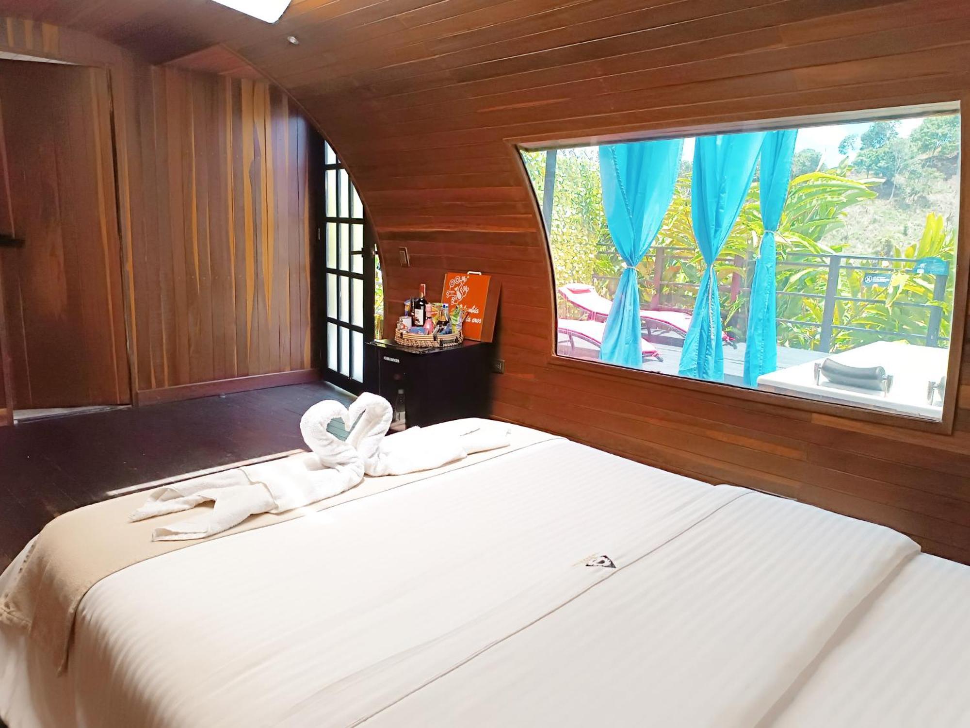 Hotel Glamping The Mountain Guatapé Zewnętrze zdjęcie