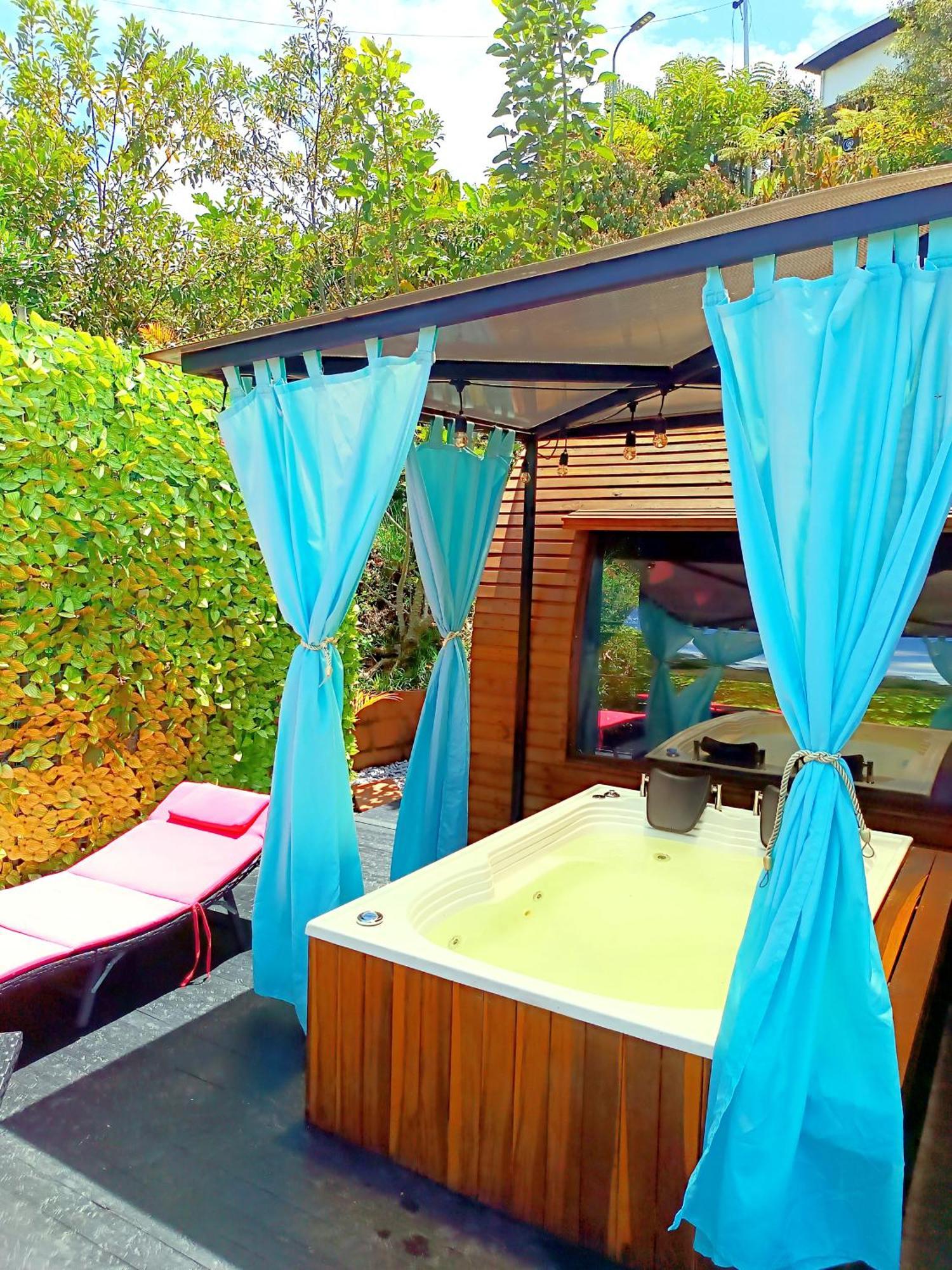 Hotel Glamping The Mountain Guatapé Zewnętrze zdjęcie